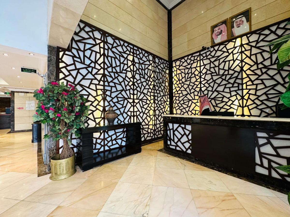 Majd Al Mohagerin Hotel Mecca Exterior photo