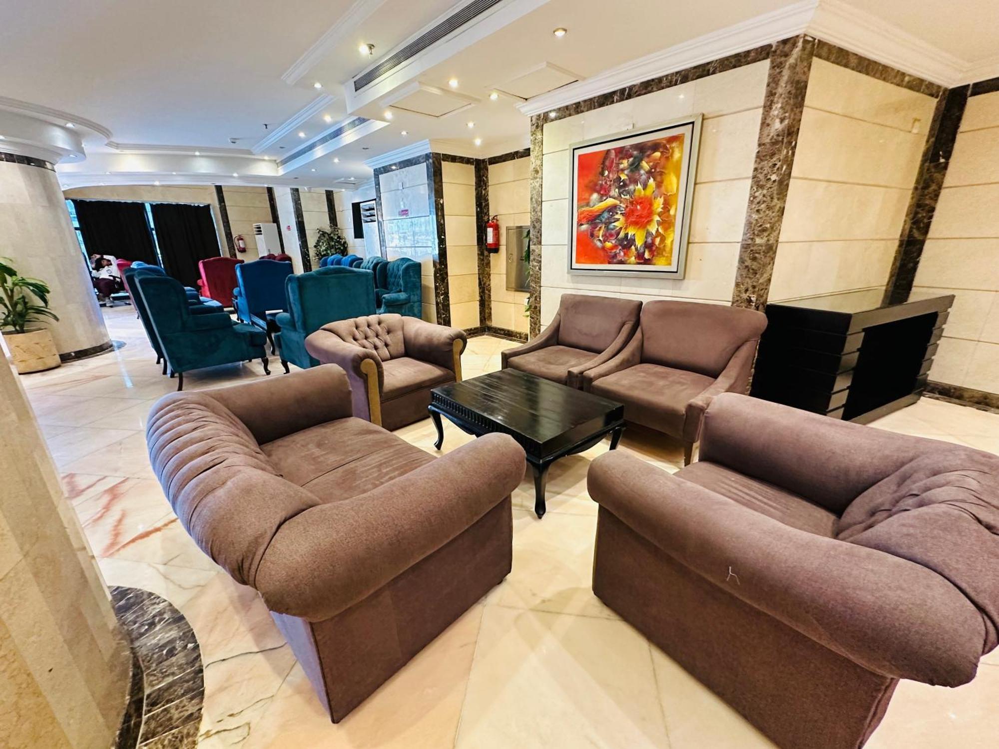 Majd Al Mohagerin Hotel Mecca Exterior photo
